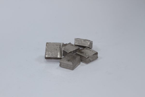 Nikel 2.5×2.5 2